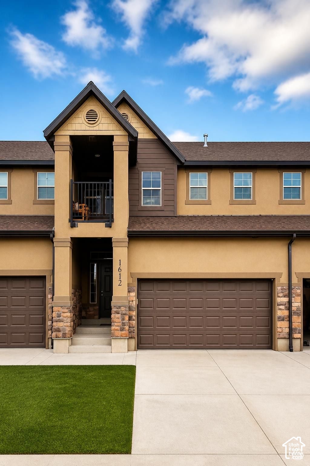 Photo of 1612 N CATAGENA PKWY #242, Saratoga Springs, UT 84045 (MLS # 2192707)