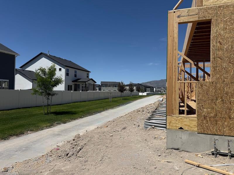 Photo of 628 E GARDEN GROVE WAY #340, Eagle Mountain, UT 84005 (MLS # 2166439)
