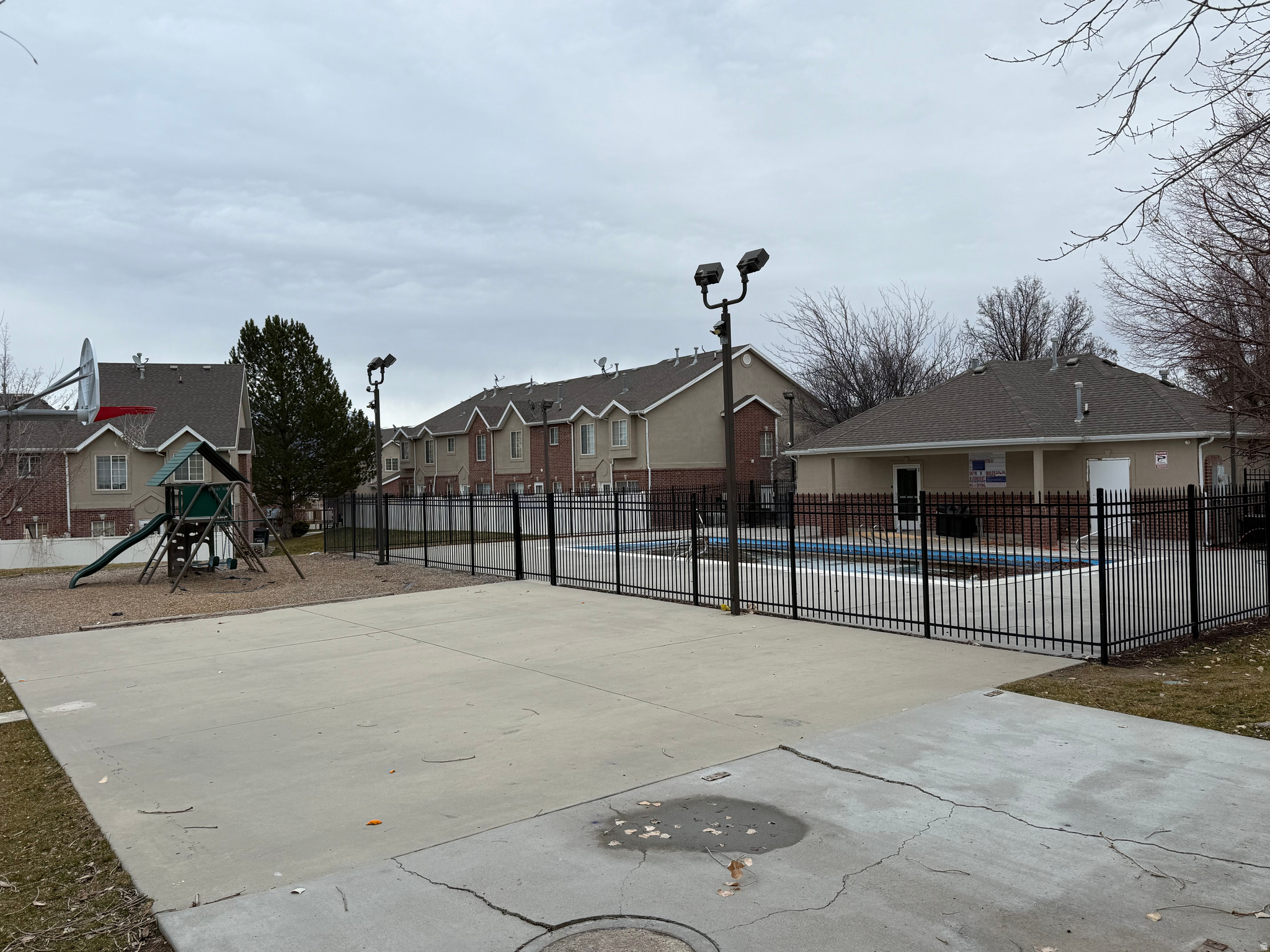 THE BLUFFS - Residential