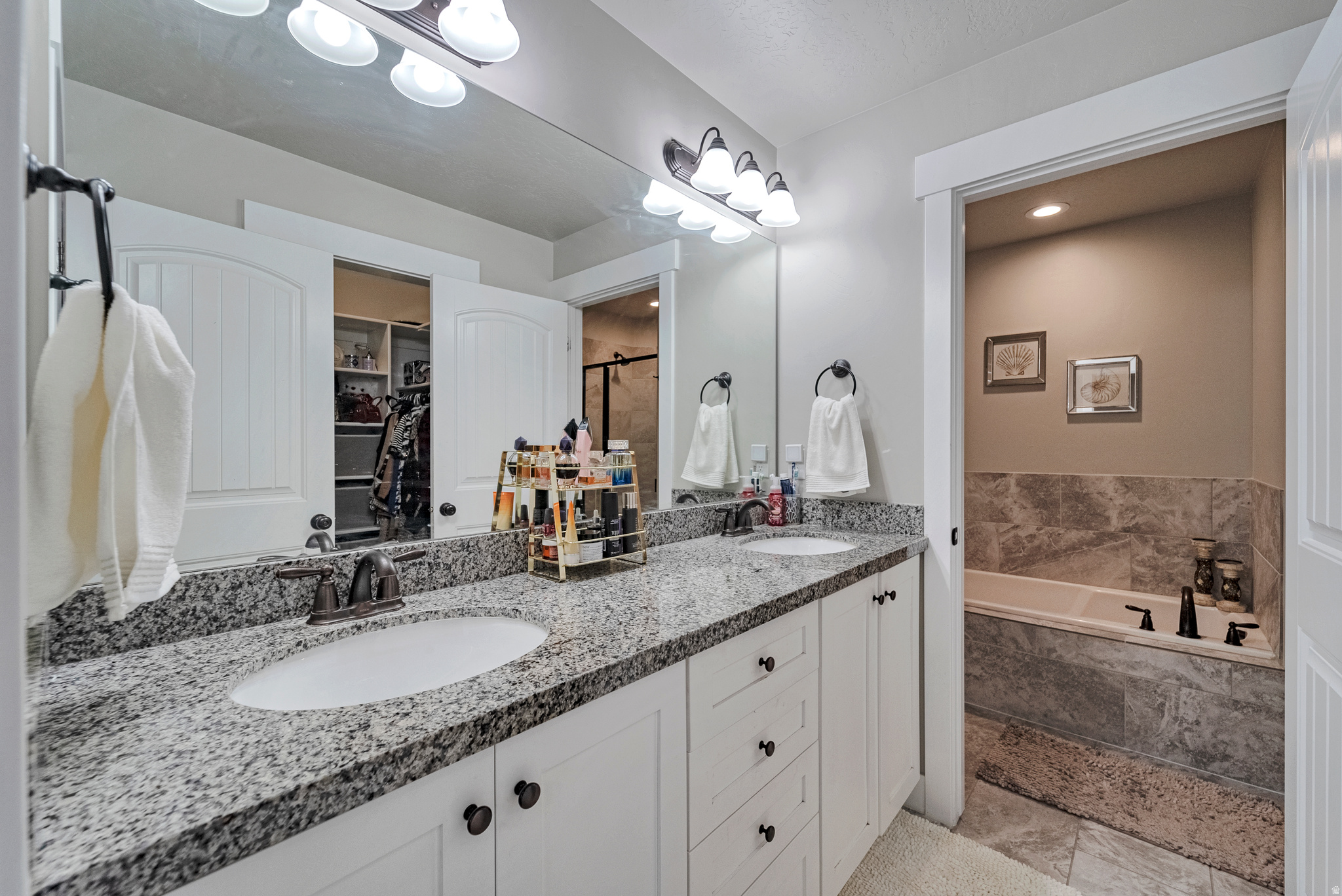 THE BLUFFS - Residential