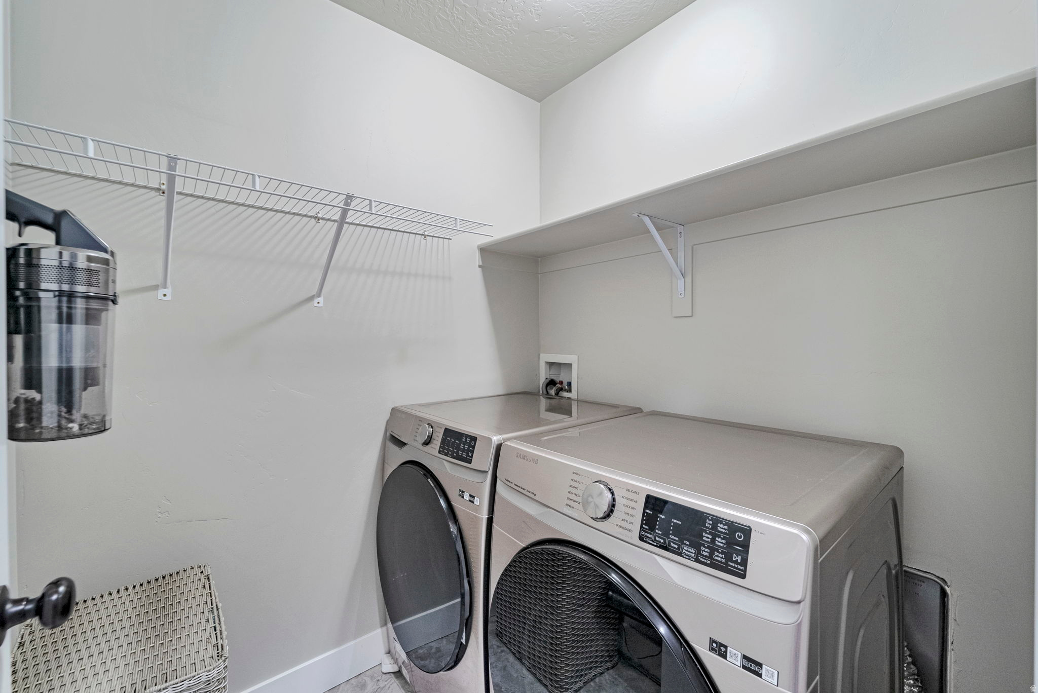 THE BLUFFS - Residential