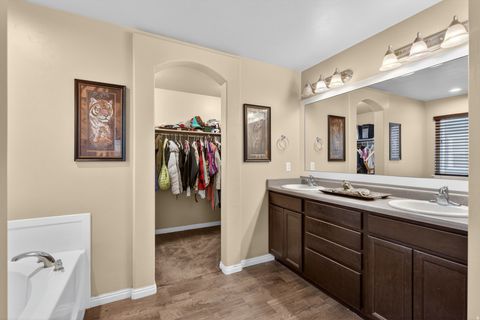 Tiny photo for 3957 W JORDAN VIEW DR, Lehi, UT 84043 (MLS # 2154323)