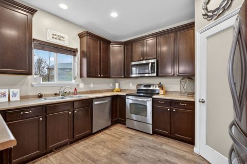 Tiny photo for 3957 W JORDAN VIEW DR, Lehi, UT 84043 (MLS # 2154323)