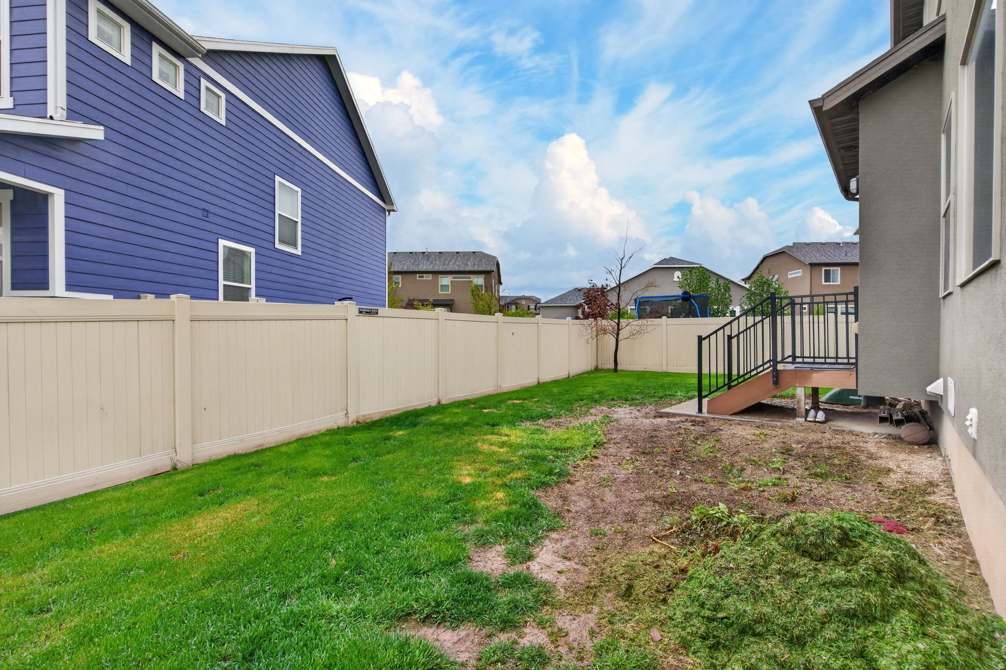 JORDAN WILLOWS II - Residential