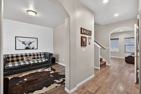 Tiny photo for 3957 W JORDAN VIEW DR, Lehi, UT 84043 (MLS # 2154323)