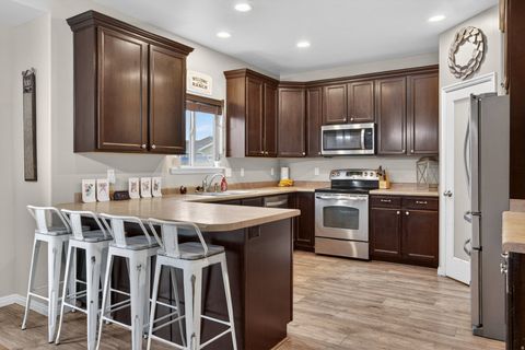 Tiny photo for 3957 W JORDAN VIEW DR, Lehi, UT 84043 (MLS # 2154323)