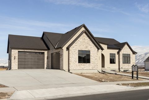 Photo of 3232 W JAYDEN MAE DR, Bluffdale, UT 84065 (MLS # 2148916)