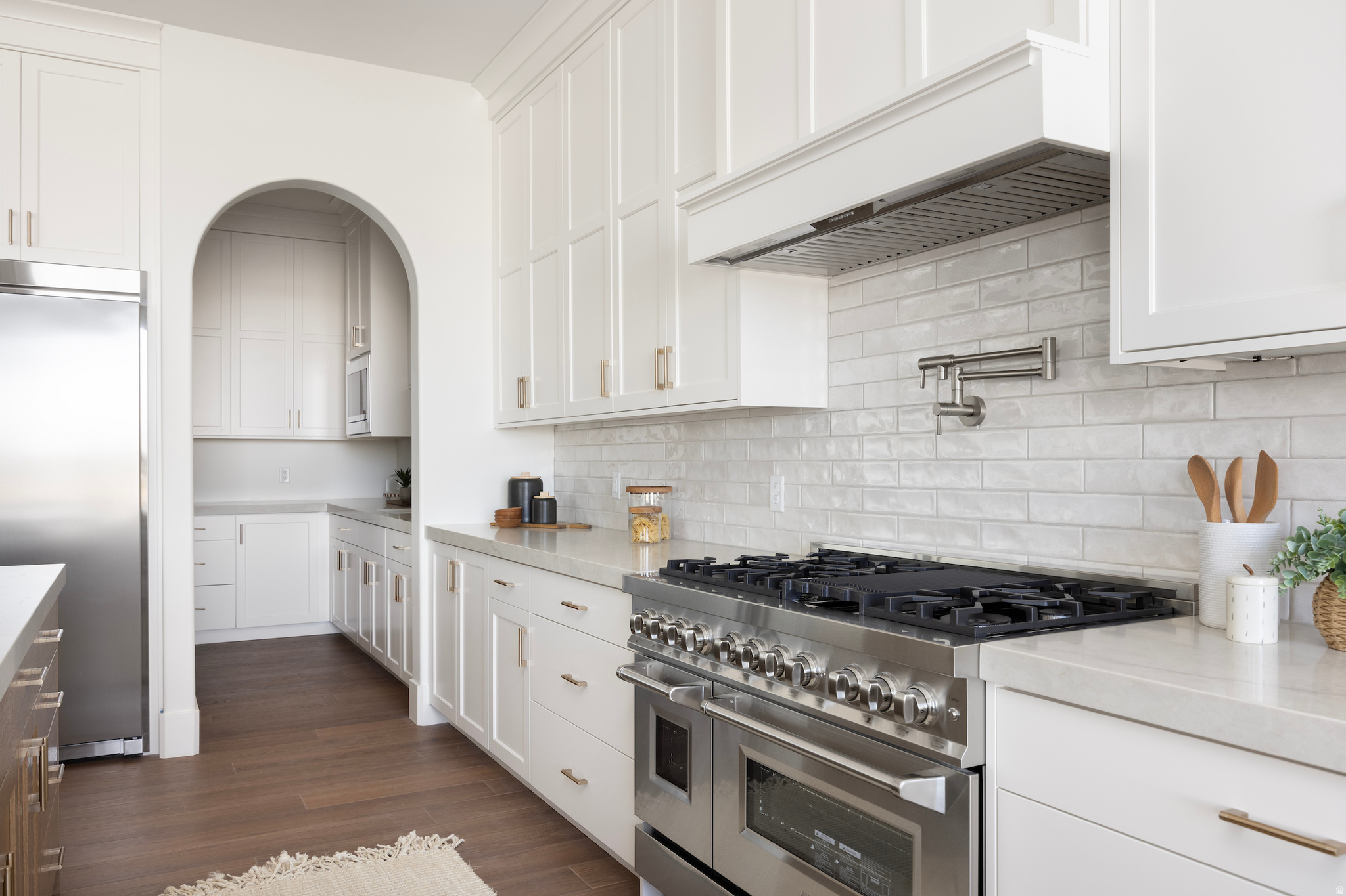 MEADOWS - Residential