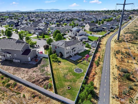 Tiny photo for 1319 W 650 S, Syracuse, UT 84075 (MLS # 2166101)