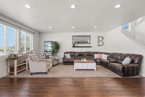 Tiny photo for 1319 W 650 S, Syracuse, UT 84075 (MLS # 2166101)