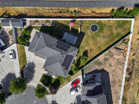 Tiny photo for 1319 W 650 S, Syracuse, UT 84075 (MLS # 2166101)