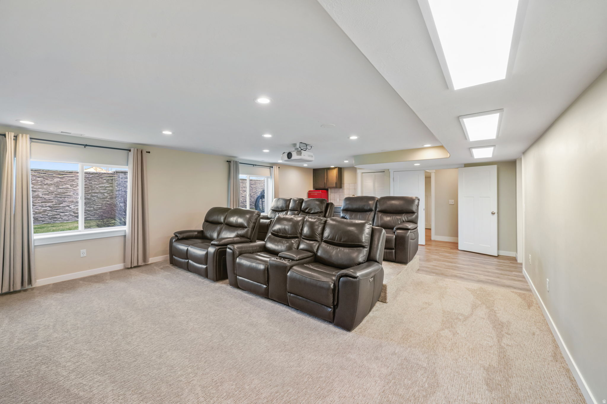 THE MEADOWS - Residential