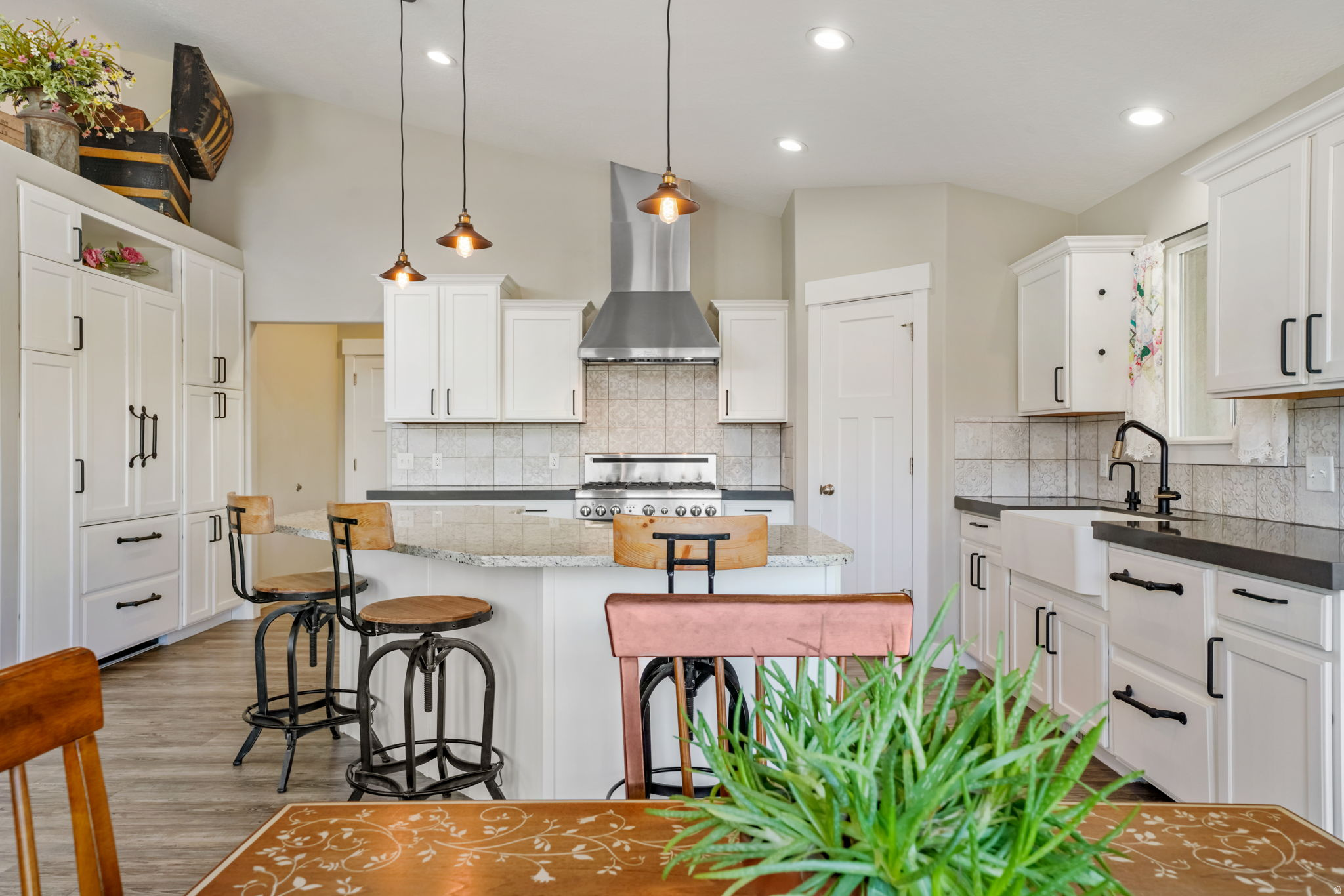 THE MEADOWS - Residential