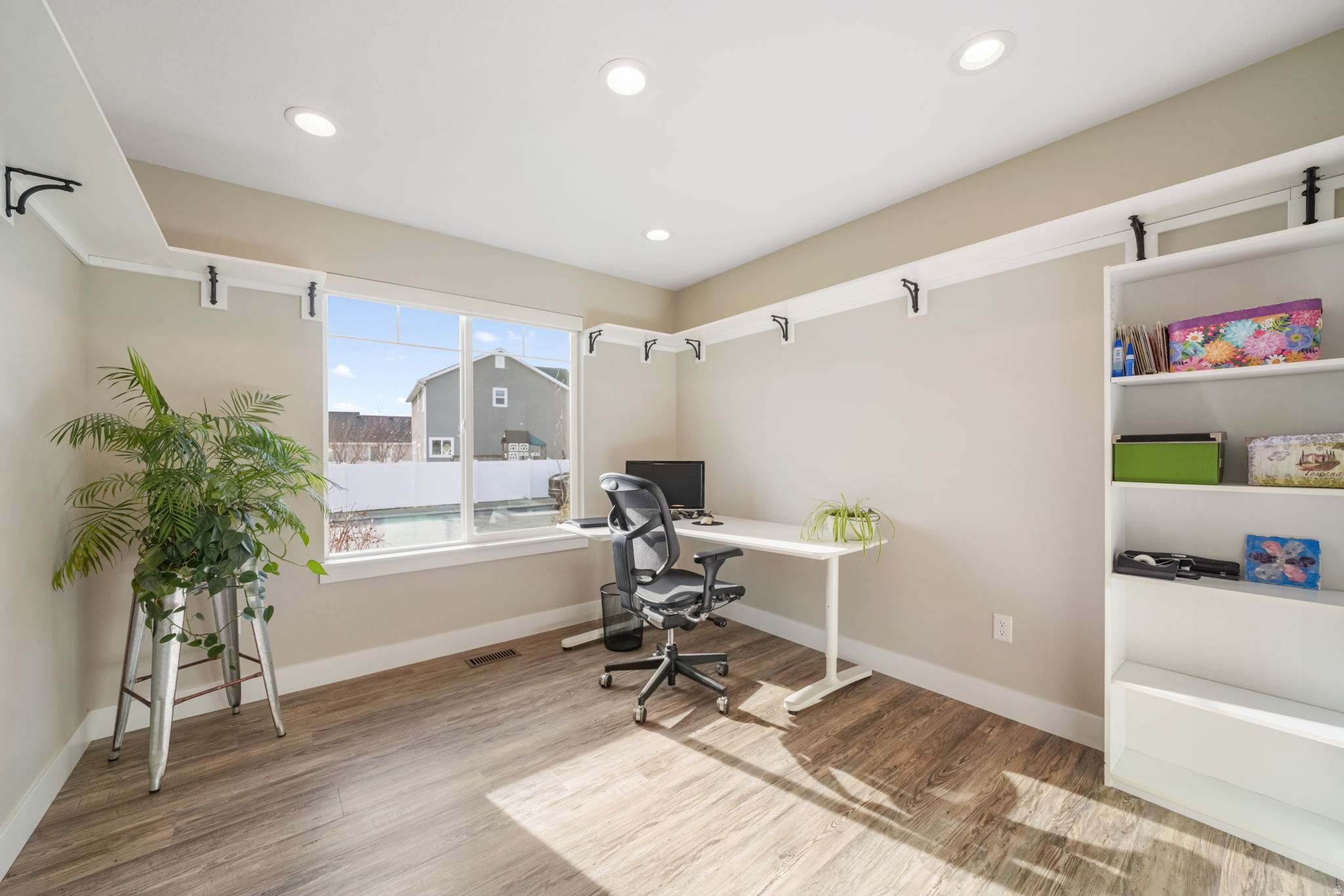 THE MEADOWS - Residential