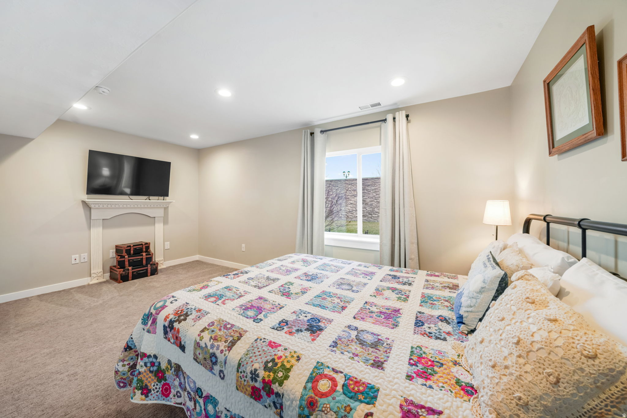 THE MEADOWS - Residential