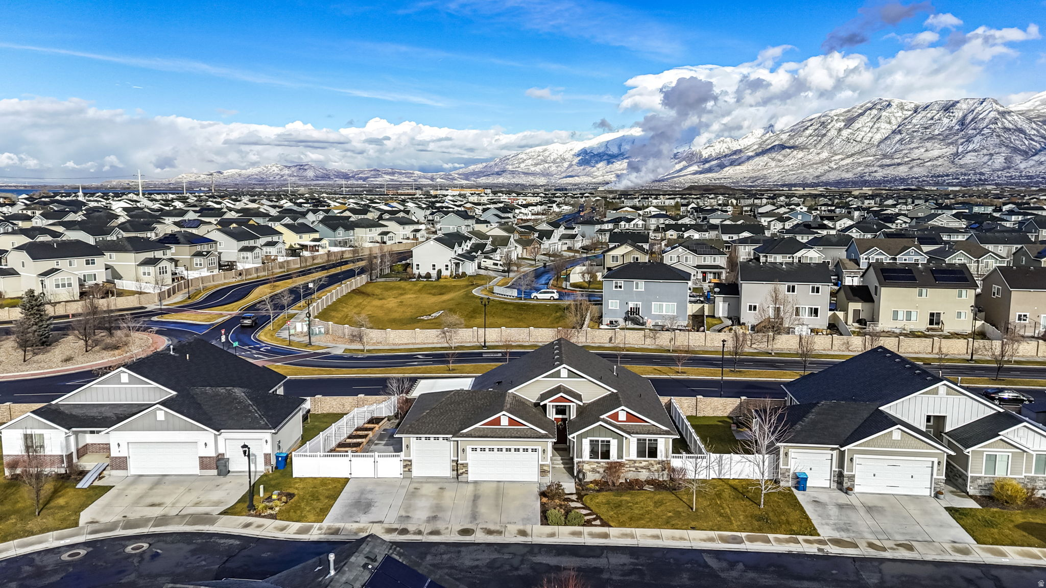 THE MEADOWS - Residential