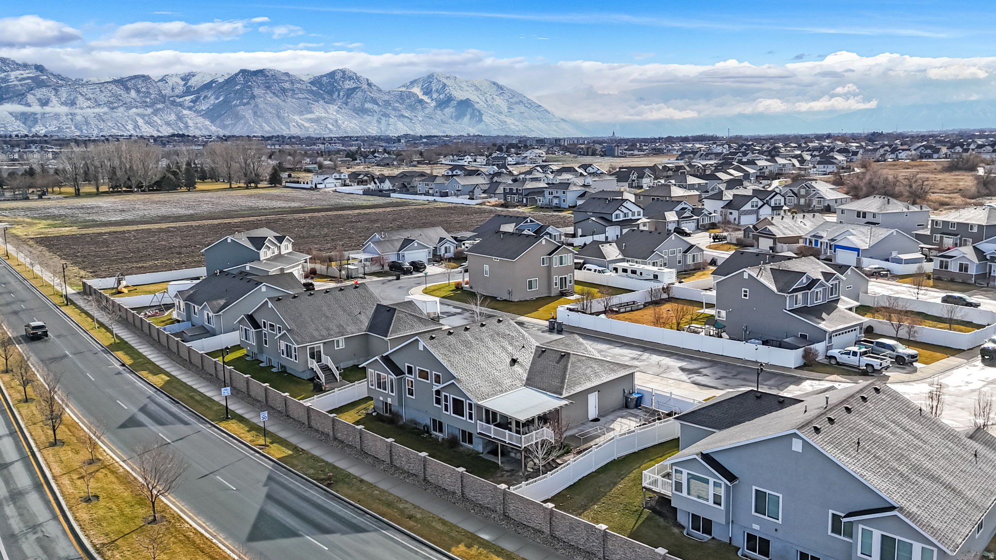 THE MEADOWS - Residential