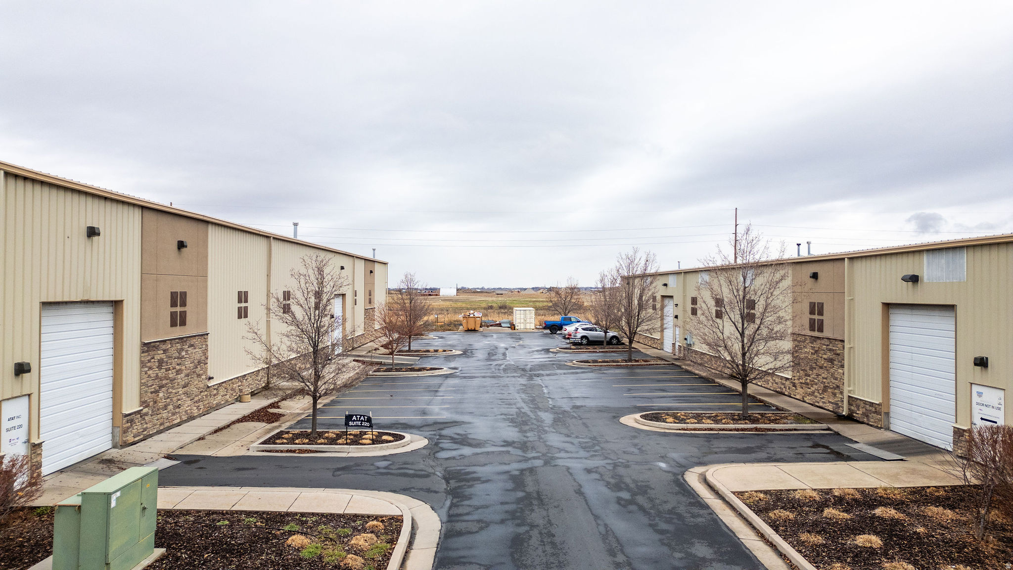 MALOUF SLEEP CONDOMINIUMS - Commercial Lease