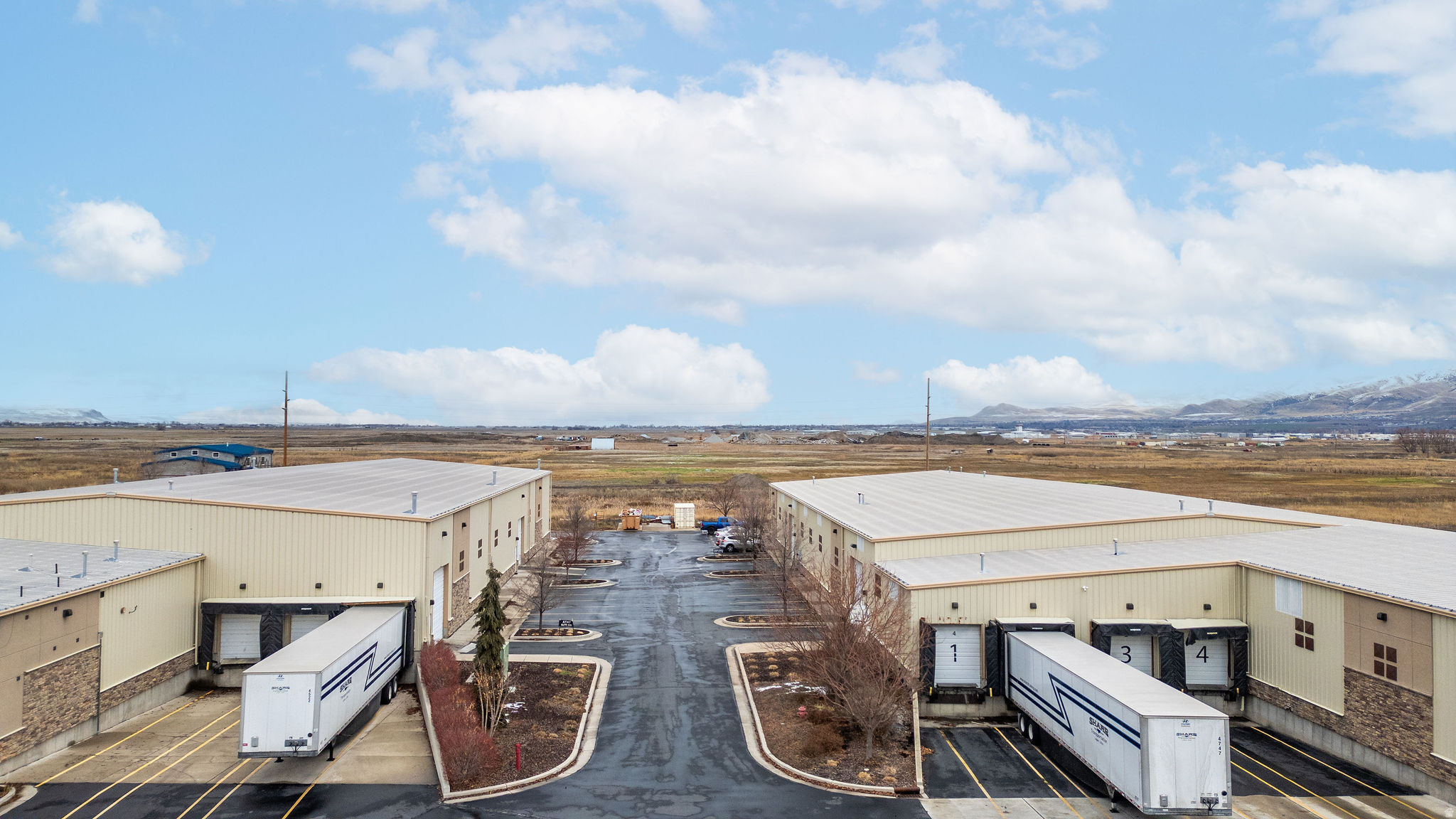 MALOUF SLEEP CONDOMINIUMS - Commercial Lease