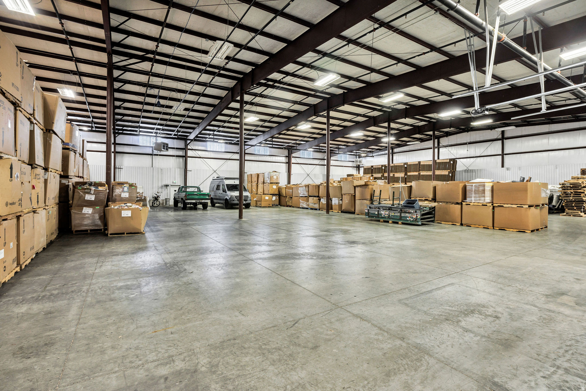 MALOUF SLEEP CONDOMINIUMS - Commercial Lease