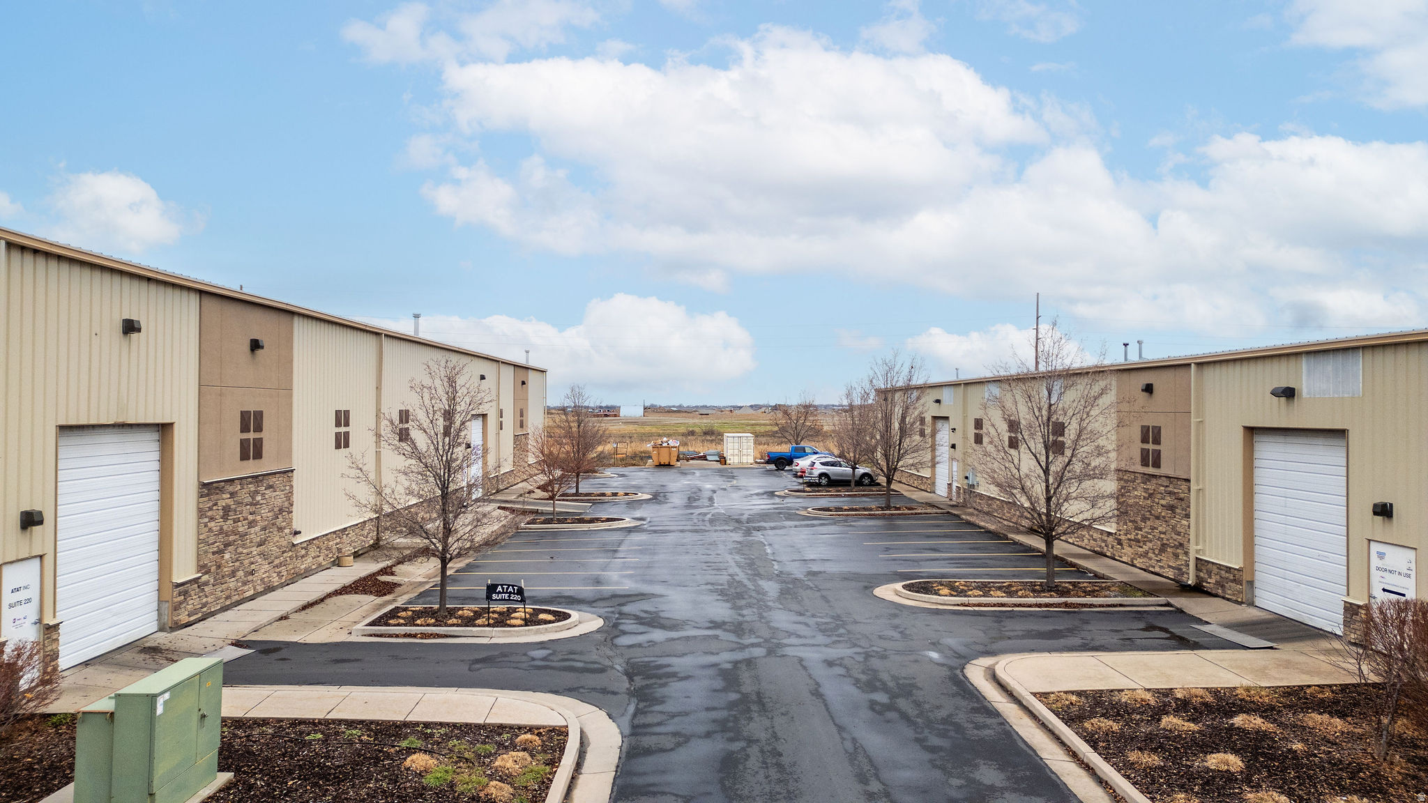 MALOUF SLEEP CONDOMINIUMS - Commercial Lease