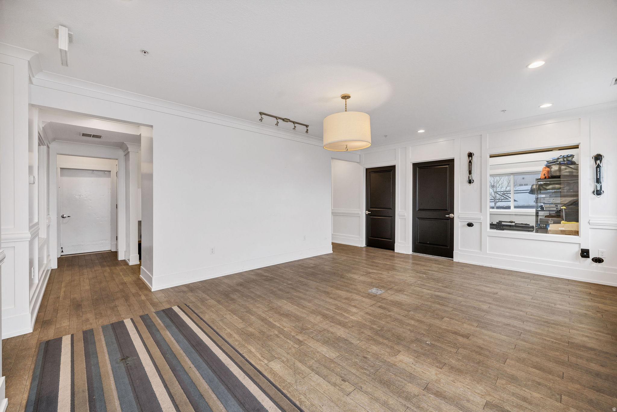 MALOUF SLEEP CONDOMINIUMS - Commercial Lease