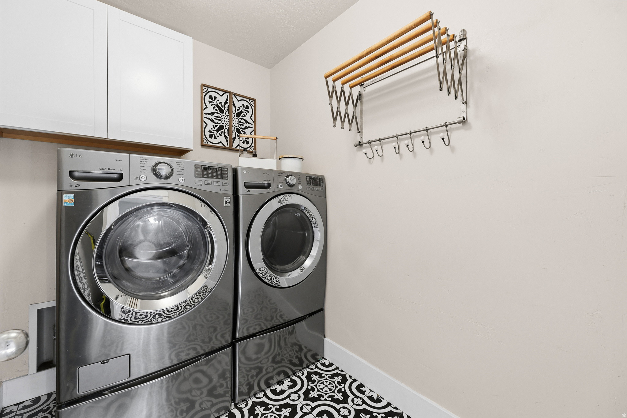 CRANEFIELD ESTATES - Residential