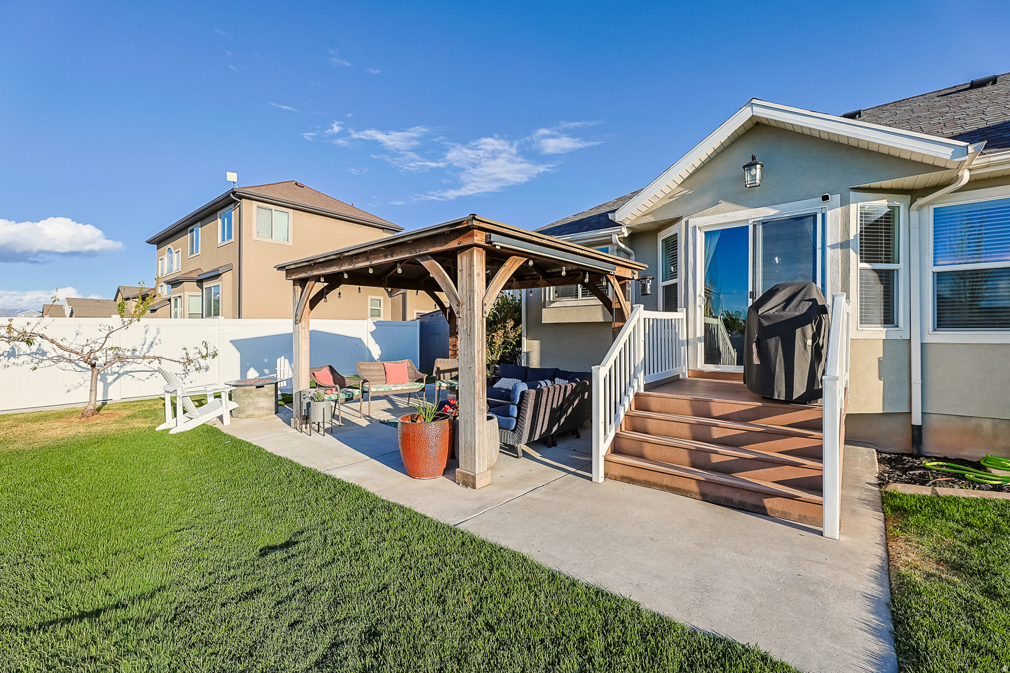 CRANEFIELD ESTATES - Residential