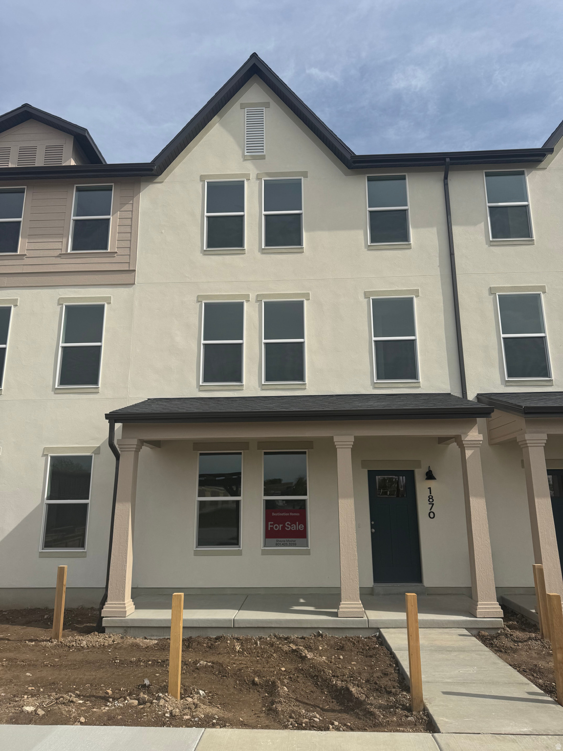 TRAILSIDE - Residential