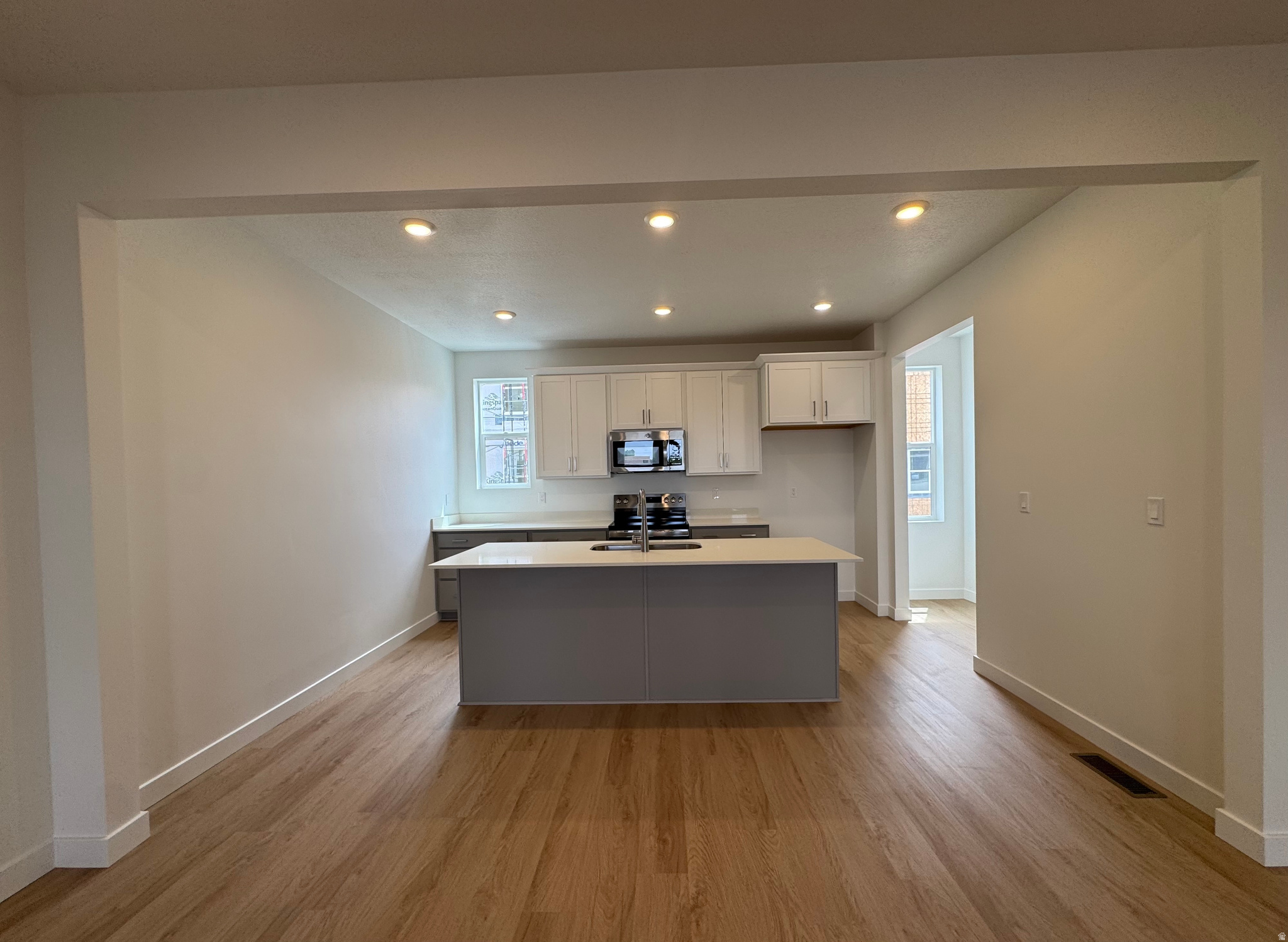 TRAILSIDE - Residential