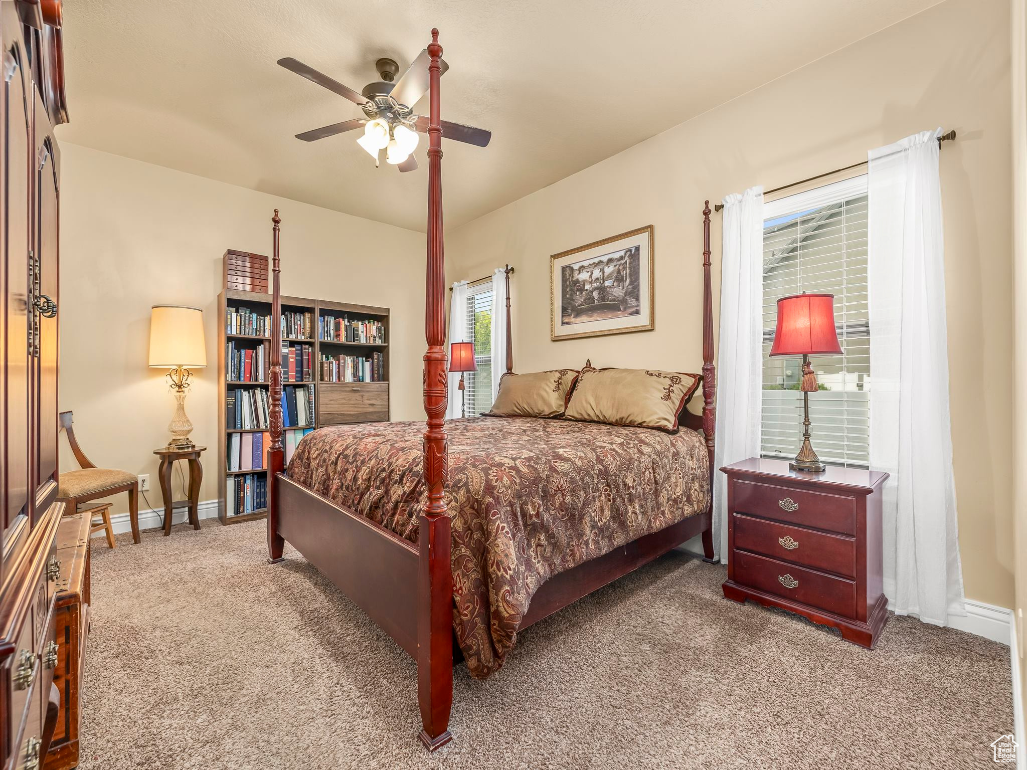 CANYON ROAD - Residential