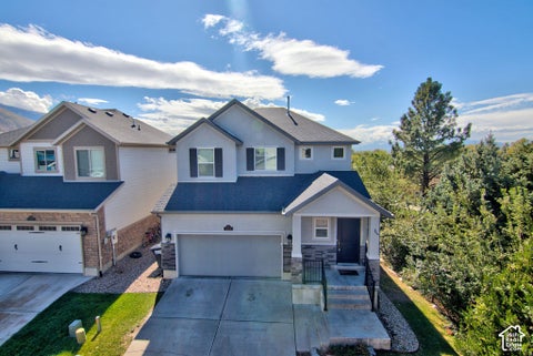 Photo of 1204 E ROMA DR, Fruit Heights, UT 84037 (MLS # 2189647)