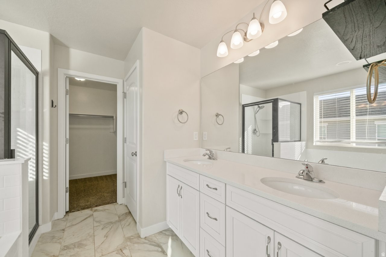 SALT POINT VISTA - Residential