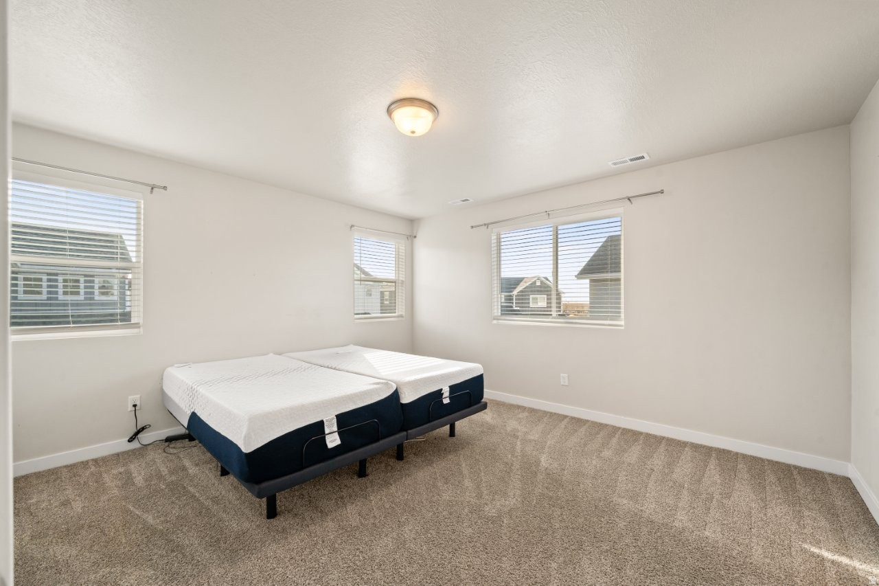 SALT POINT VISTA - Residential