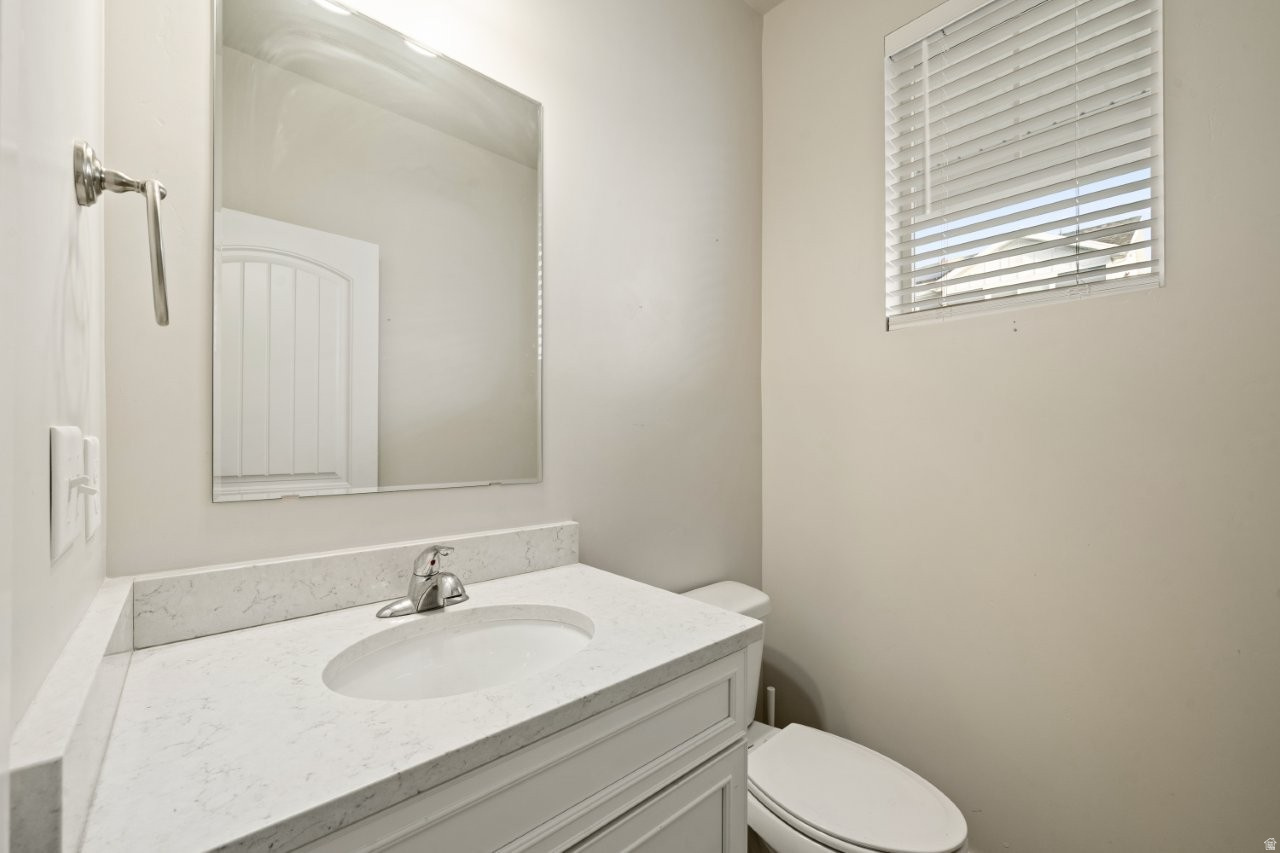 SALT POINT VISTA - Residential