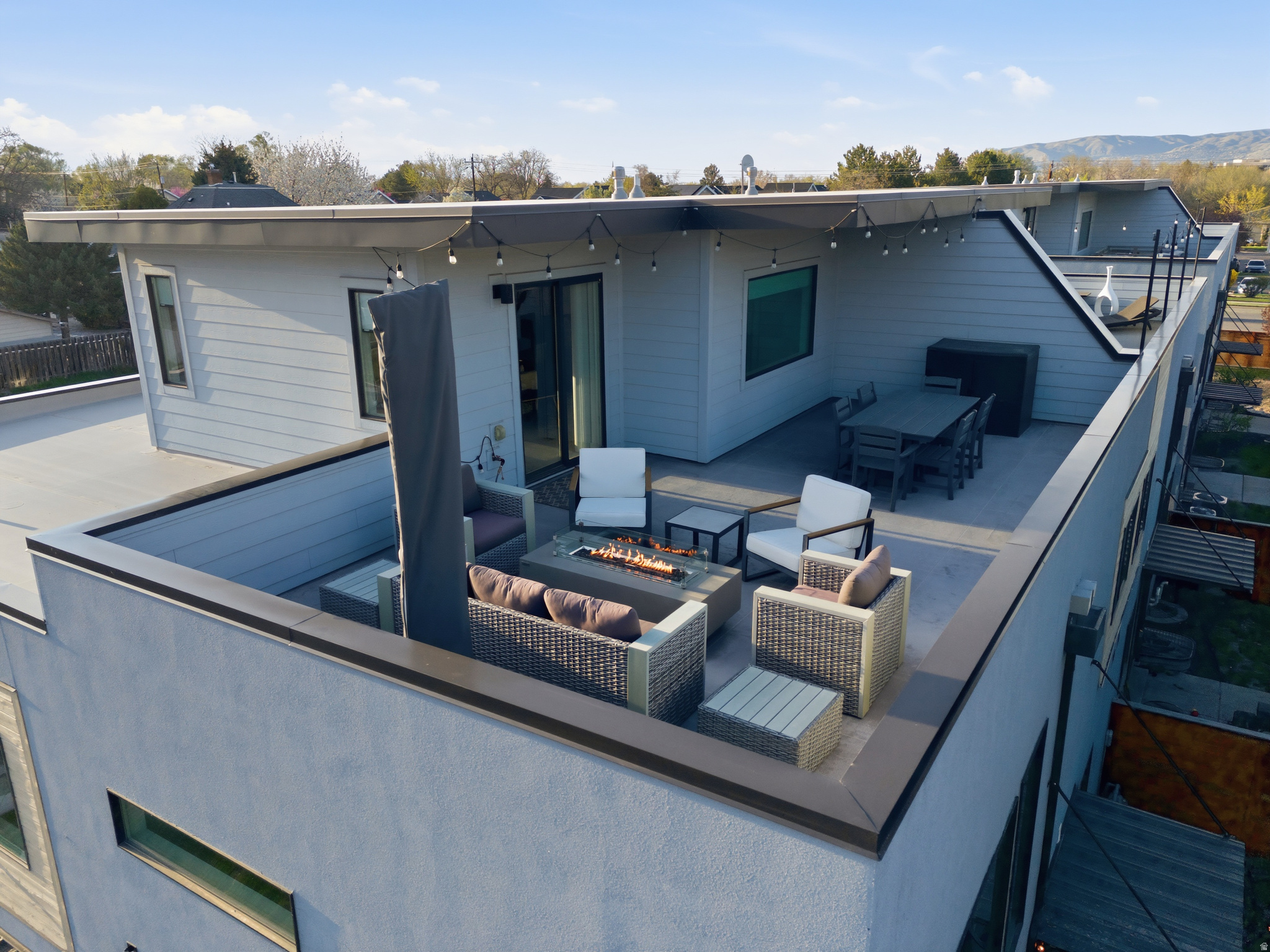 BLEECKER PLACE - Residential