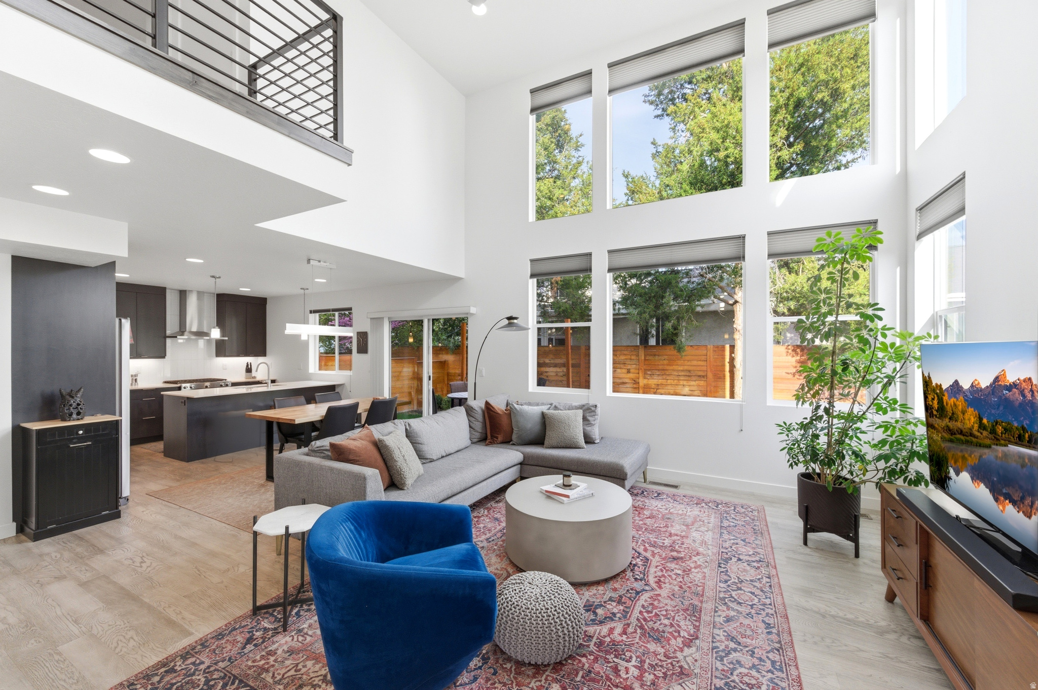 BLEECKER PLACE - Residential