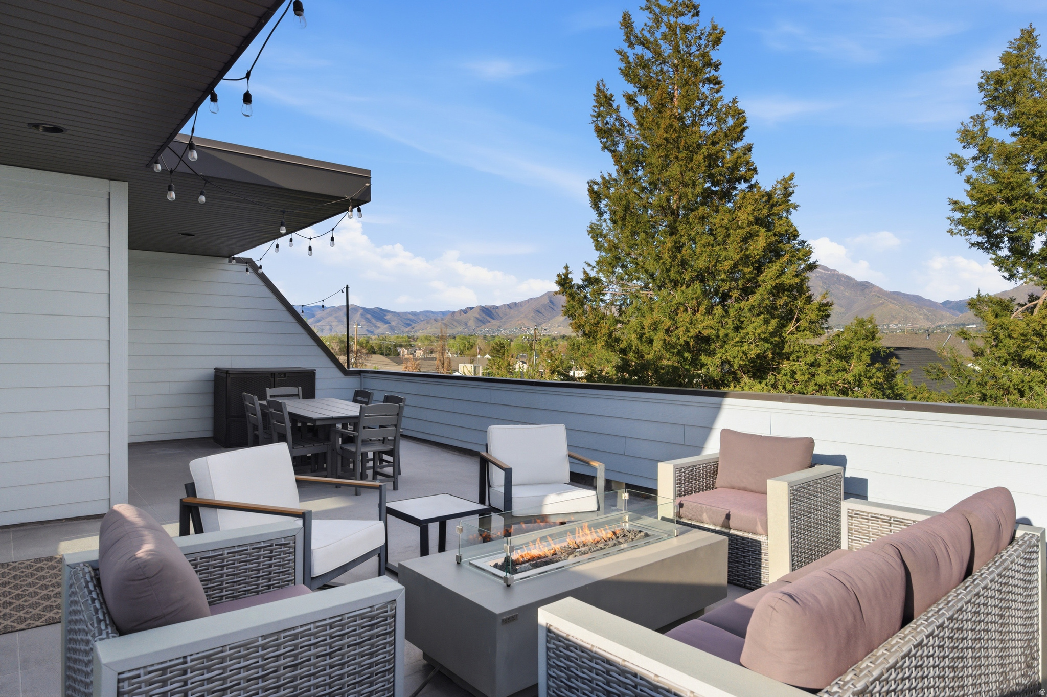 BLEECKER PLACE - Residential