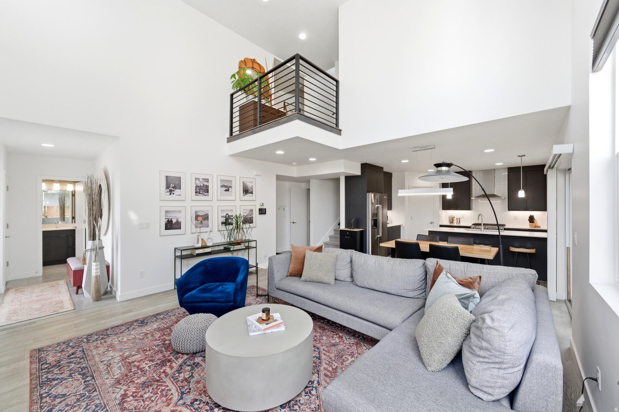 BLEECKER PLACE - Residential