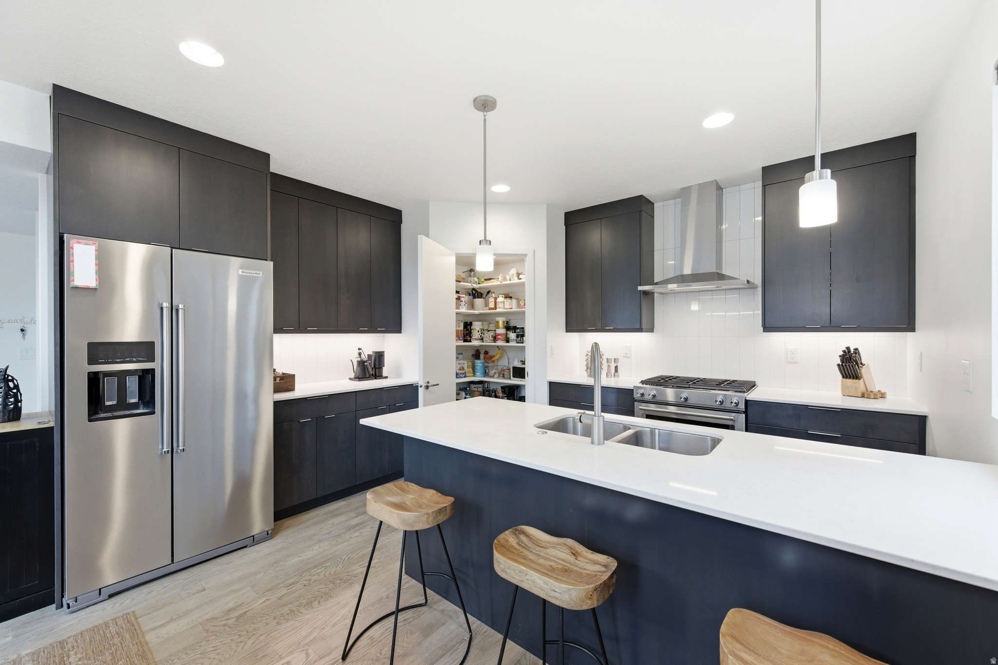 BLEECKER PLACE - Residential