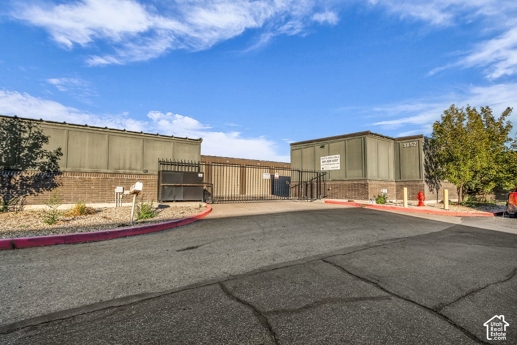Photo of 3850 W 5400 S, Taylorsville, UT 84129 (MLS # 2192014)