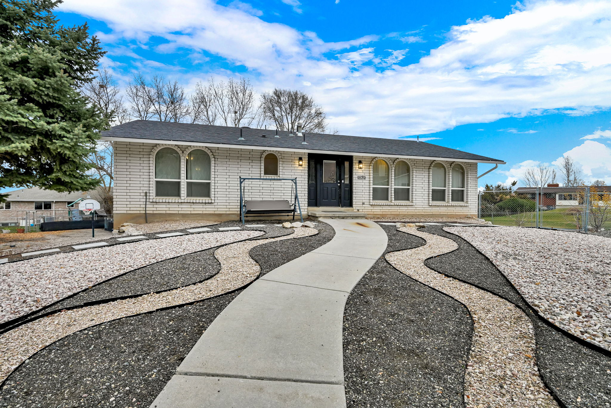 HOLMES HOLLOW - Residential