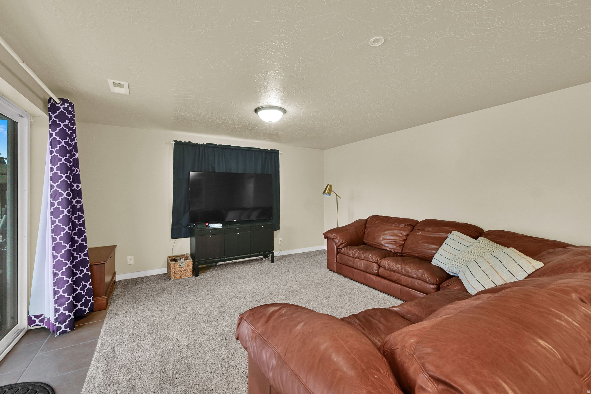 HOLMES HOLLOW - Residential