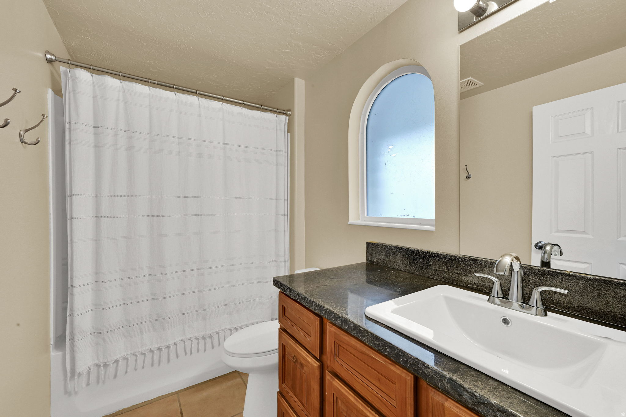 HOLMES HOLLOW - Residential