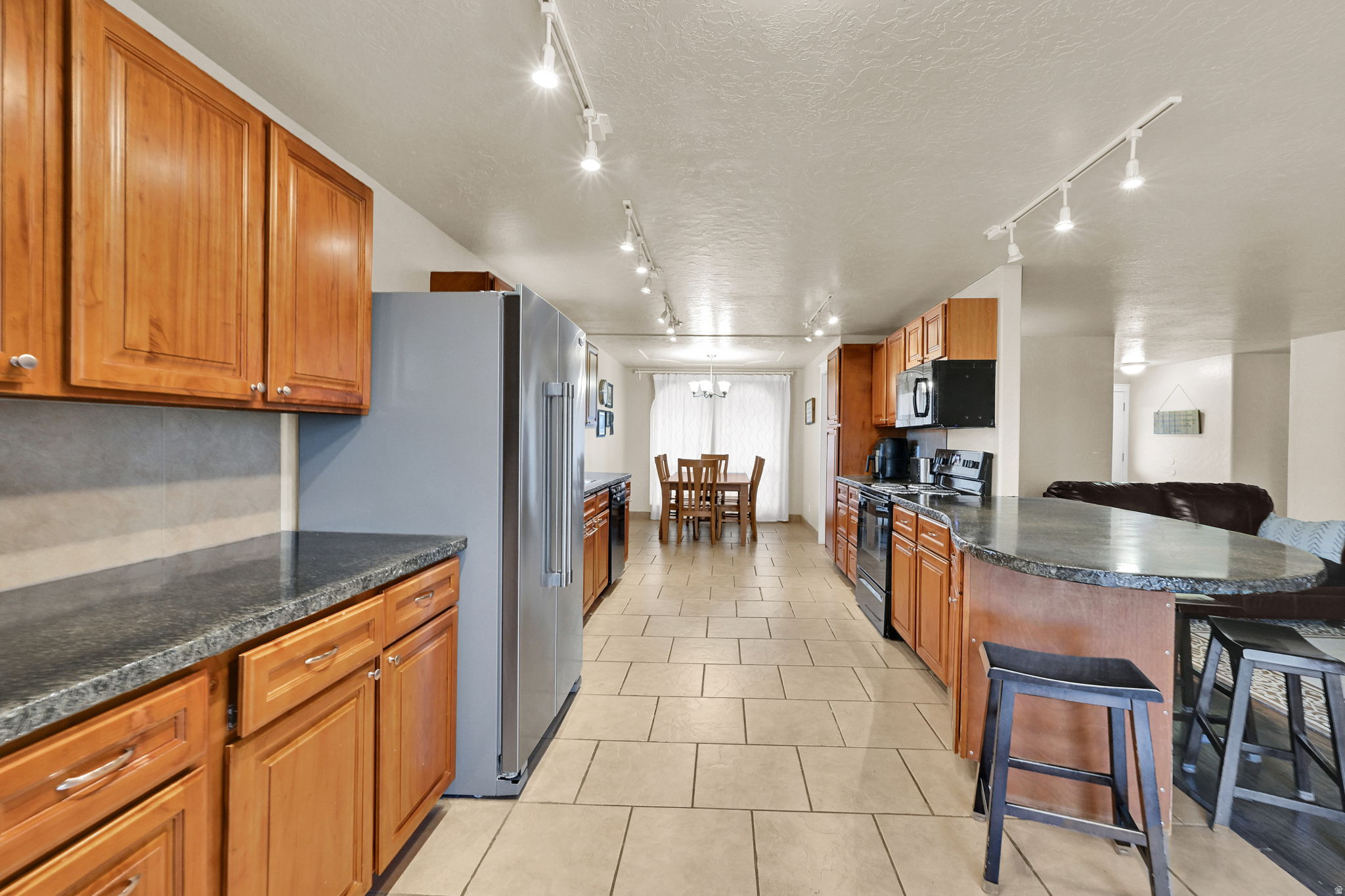 HOLMES HOLLOW - Residential