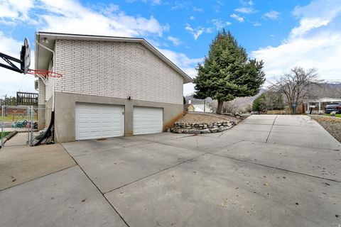 Tiny photo for 1629 E JUNIPER ST, Layton, UT 84040 (MLS # 2127748)