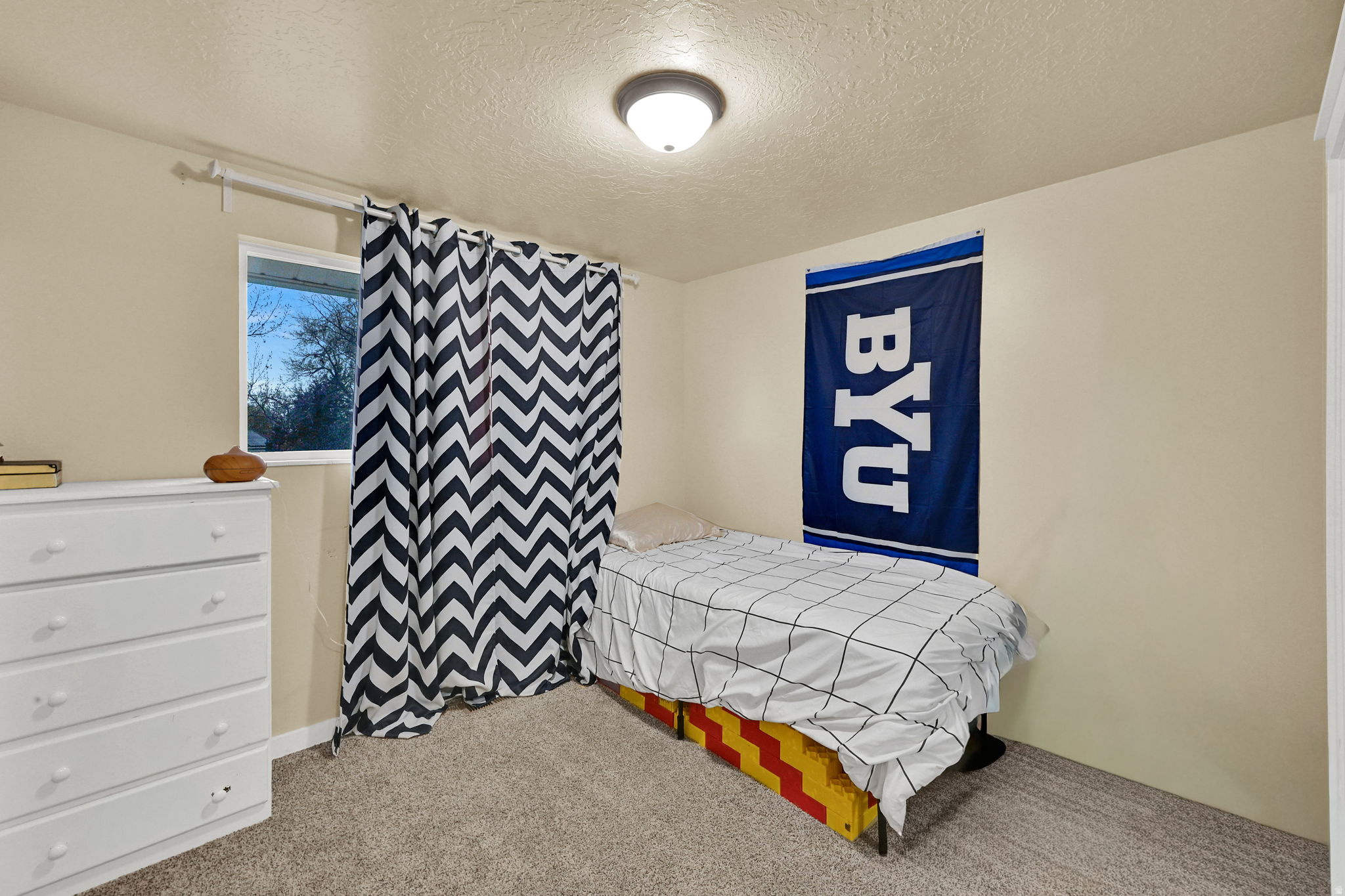 HOLMES HOLLOW - Residential