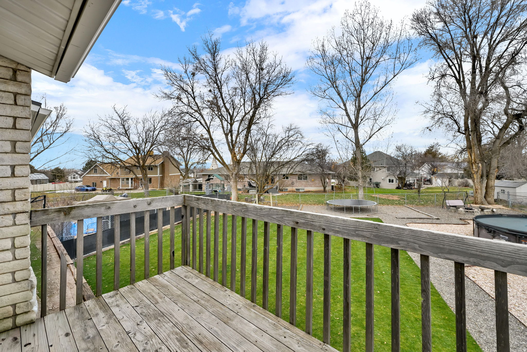 HOLMES HOLLOW - Residential