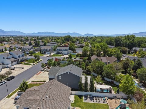 Tiny photo for 825 N 520 E, American Fork, UT 84003 (MLS # 2158612)