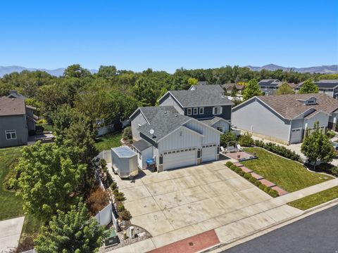 Tiny photo for 825 N 520 E, American Fork, UT 84003 (MLS # 2158612)